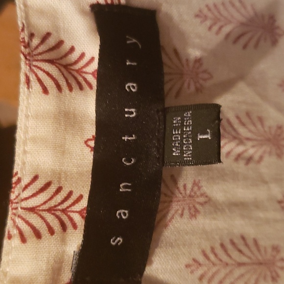 🤎Closet Clear Out🤎Sheer Sleeveless Top with Indo-batik pattern - Picture 6 of 7